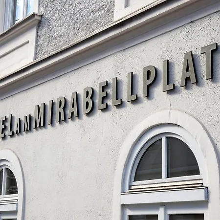 Отель Am Mirabellplatz Зальцбург