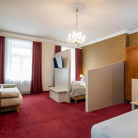 Hotel Am Mirabellplatz 4*