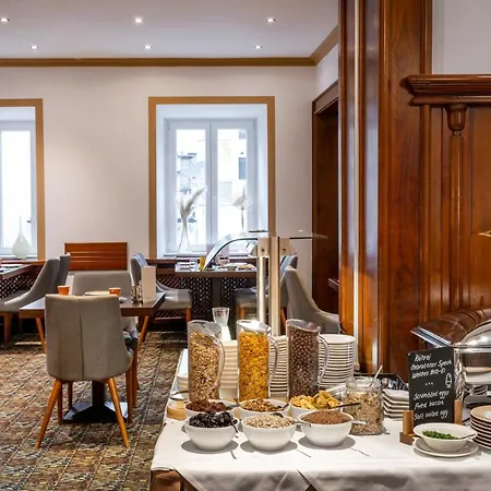 Am Mirabellplatz Hotel