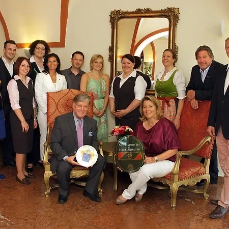 Am Mirabellplatz Salzburg