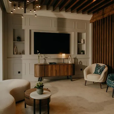 Imlauer Palais Mirabell 4*