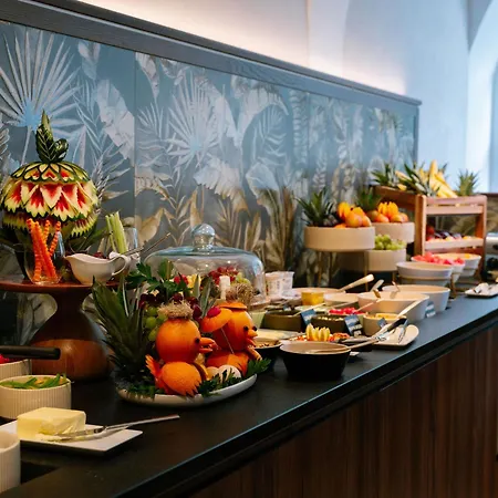 Imlauer Palais Mirabell Hotell 4*