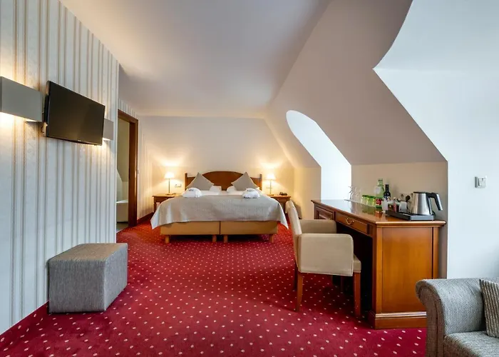 Hotel Imlauer Palais Mirabell - Am Mirabellplatz 4*