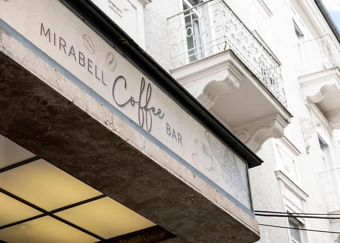 Imlauer Palais Mirabell - Am Mirabellplatz Hotel