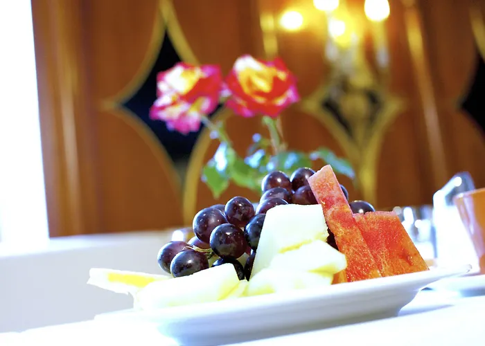 Imlauer Palais Mirabell - Am Mirabellplatz Hotel 4*