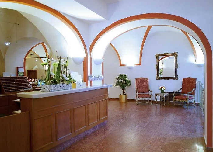 Imlauer Palais Mirabell - Am Mirabellplatz Hotel 4*