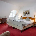 Imlauer Palais Mirabell - Am Mirabellplatz 4* זלצבורג