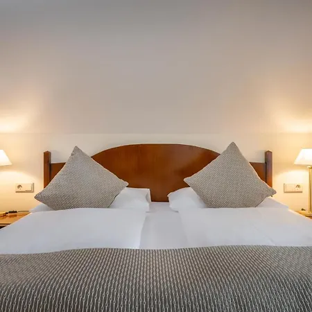 Am Mirabellplatz Hotel Salzburgo