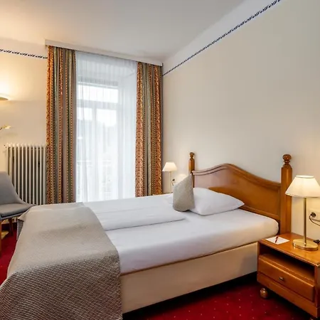 Am Mirabellplatz Hotel 4*