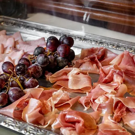 酒店 米拉贝尔广场奥斯超泰尔酒店