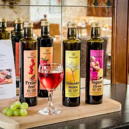 米拉贝尔广场奥斯超泰尔酒店 4*